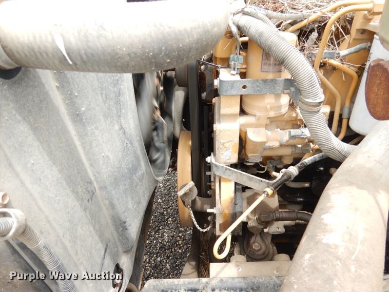 image for item DI6745 2001 Chevrolet C7H064  school bus