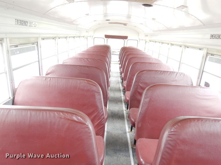 image for item DI6745 2001 Chevrolet C7H064  school bus