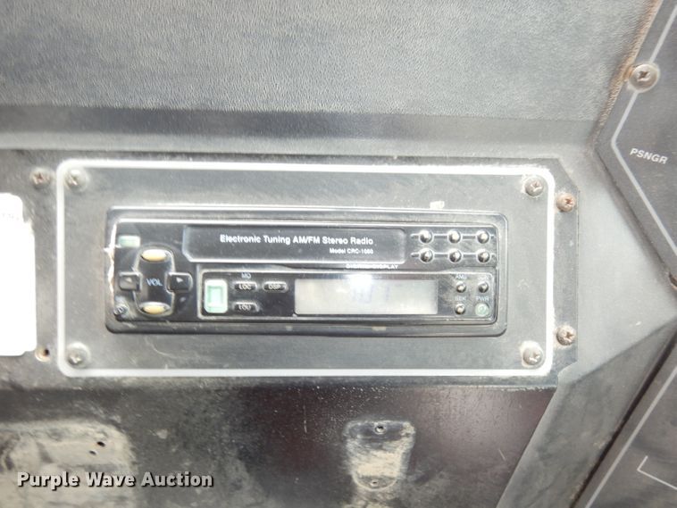 image for item DI6745 2001 Chevrolet C7H064  school bus