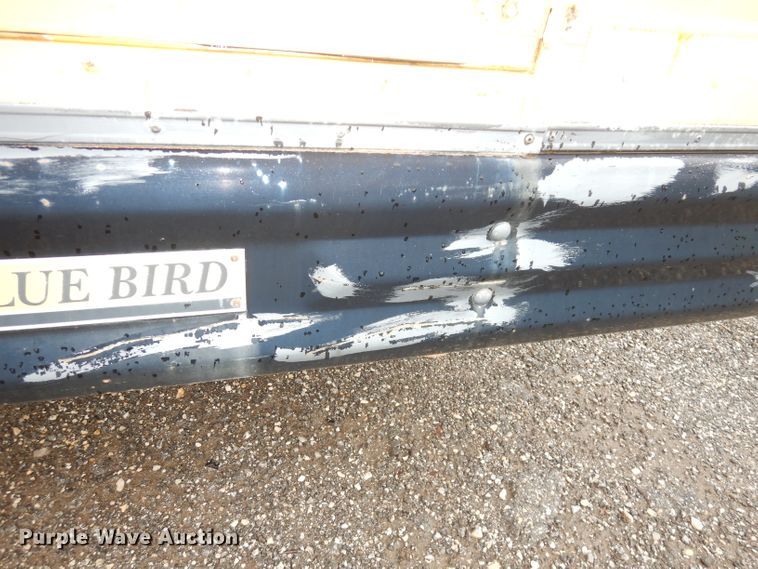 image for item DI6745 2001 Chevrolet C7H064  school bus