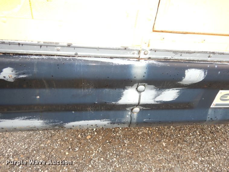 image for item DI6745 2001 Chevrolet C7H064  school bus