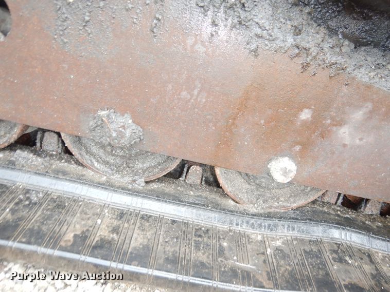 image for item DI6746 2010 Bobcat T320  tracked skid steer loader