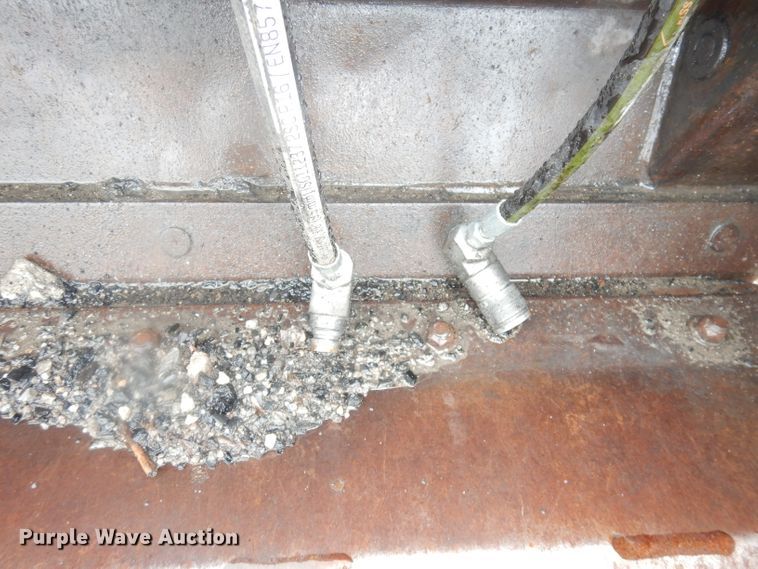 image for item DI6746 2010 Bobcat T320  tracked skid steer loader