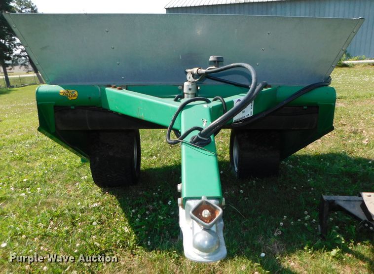 image for item DK8602 Cushman TD2000  top dresser spreader