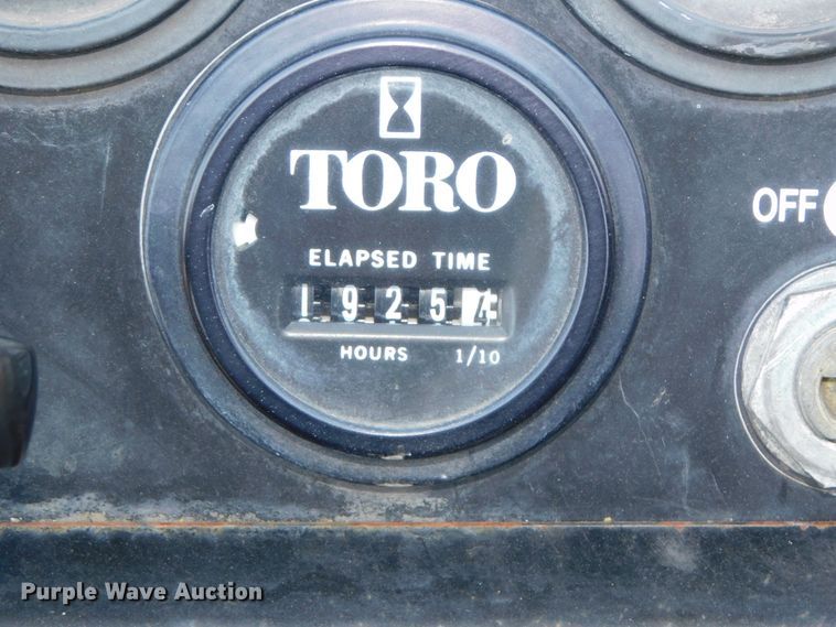 image for item DK8603 2004 Toro Ground Master 345  ZTR lawn mower