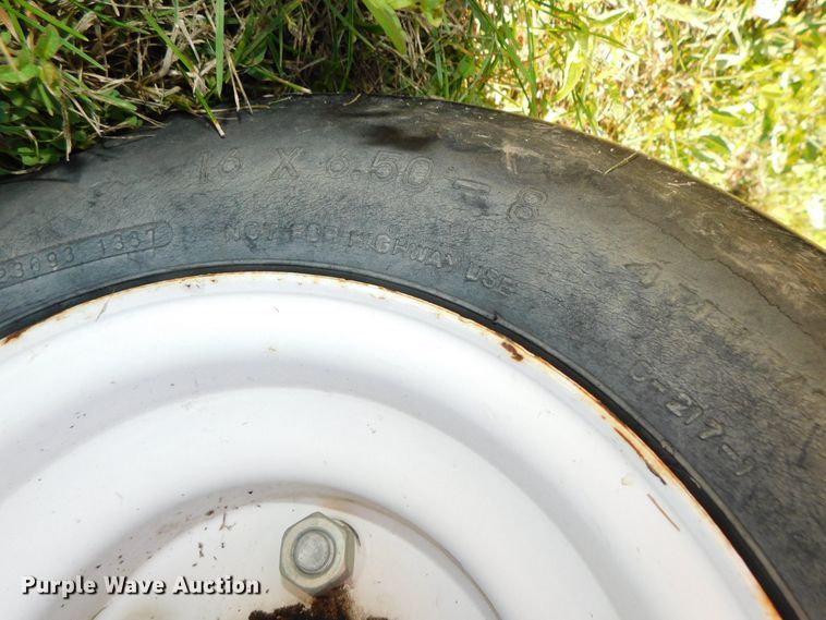 image for item DK8603 2004 Toro Ground Master 345  ZTR lawn mower