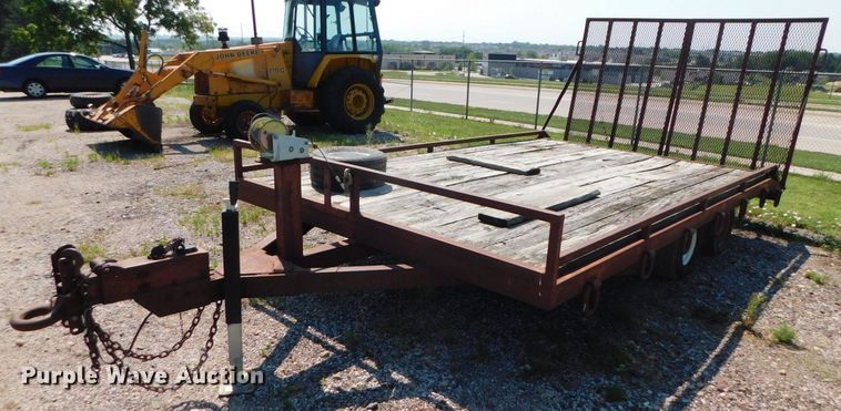 image for item DK8604 1989 Olathe  utility trailer