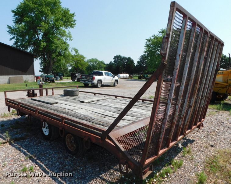 image for item DK8604 1989 Olathe  utility trailer