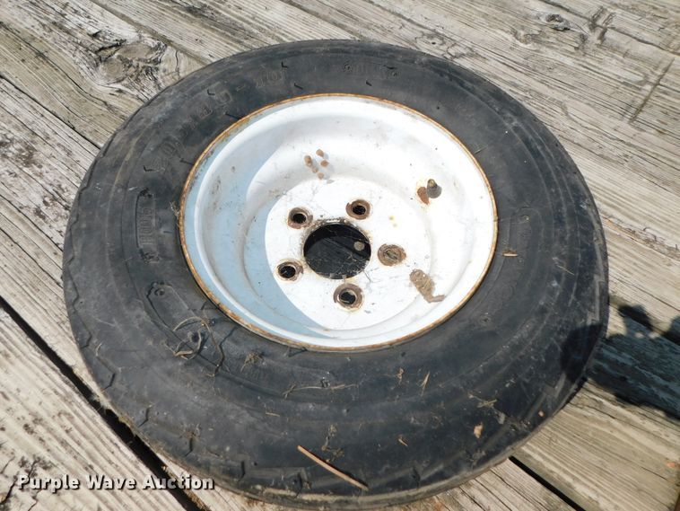 image for item DK8604 1989 Olathe  utility trailer