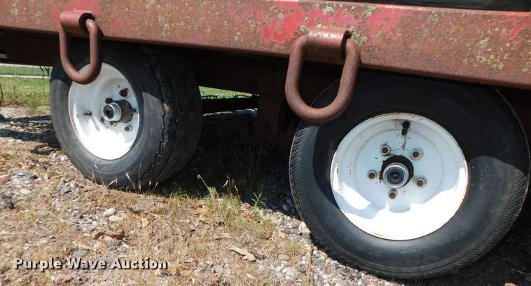 image for item DK8604 1989 Olathe  utility trailer