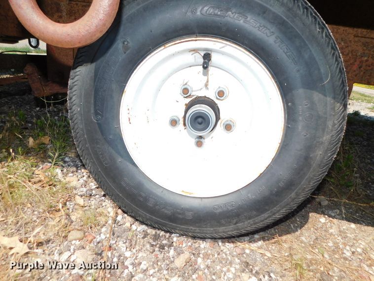 image for item DK8604 1989 Olathe  utility trailer