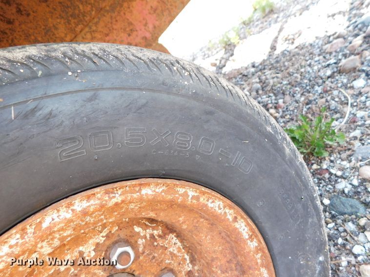 image for item DK8604 1989 Olathe  utility trailer