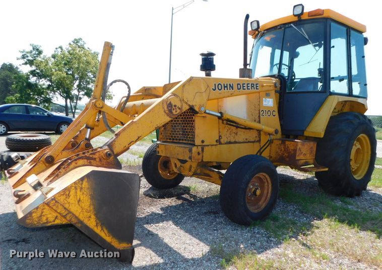 image for item DK8605 1991 John Deere 210C  landscape tractor