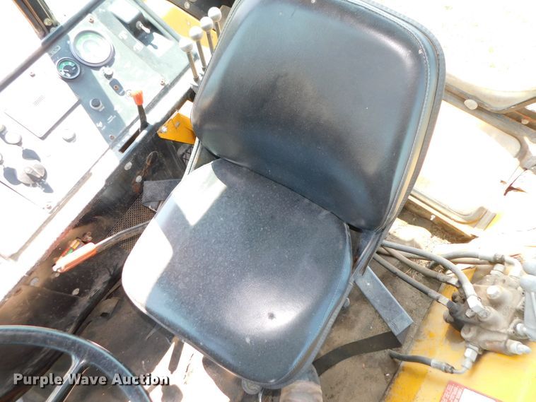 image for item DK8605 1991 John Deere 210C  landscape tractor