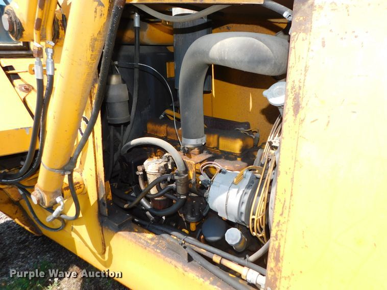 image for item DK8605 1991 John Deere 210C  landscape tractor