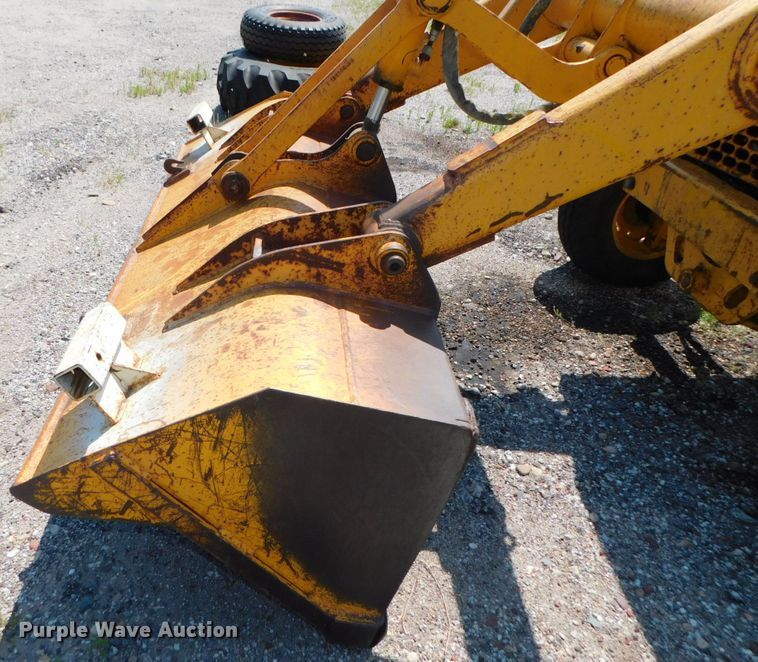 image for item DK8605 1991 John Deere 210C  landscape tractor