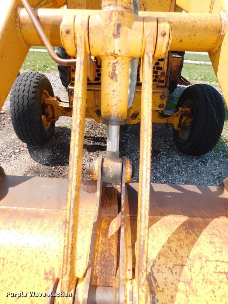 image for item DK8605 1991 John Deere 210C  landscape tractor