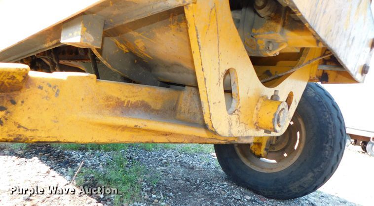 image for item DK8605 1991 John Deere 210C  landscape tractor