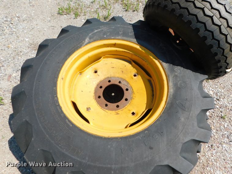 image for item DK8605 1991 John Deere 210C  landscape tractor