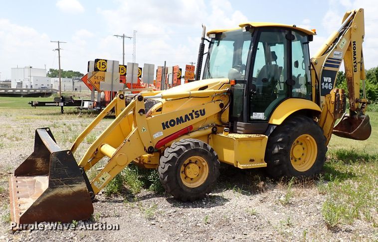 image for item DL7582 Komatsu WB146  backhoe