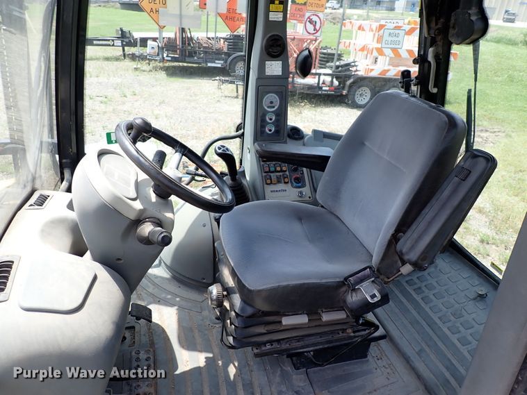 image for item DL7582 Komatsu WB146  backhoe