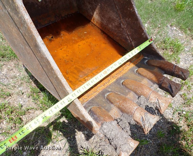 image for item DL7582 Komatsu WB146  backhoe