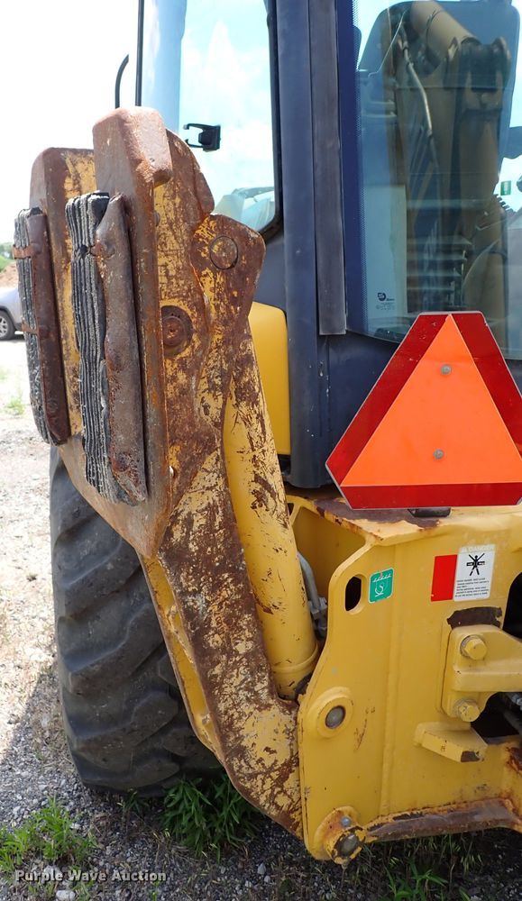 image for item DL7582 Komatsu WB146  backhoe