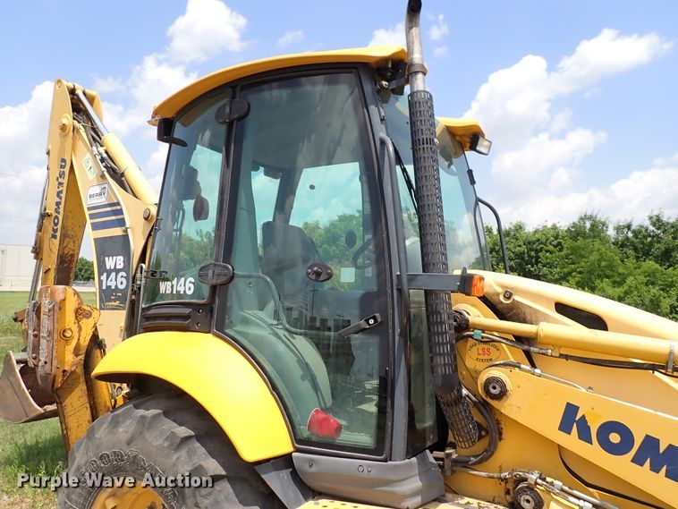 image for item DL7582 Komatsu WB146  backhoe