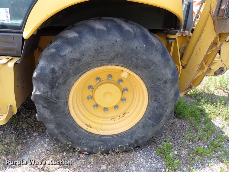 image for item DL7582 Komatsu WB146  backhoe