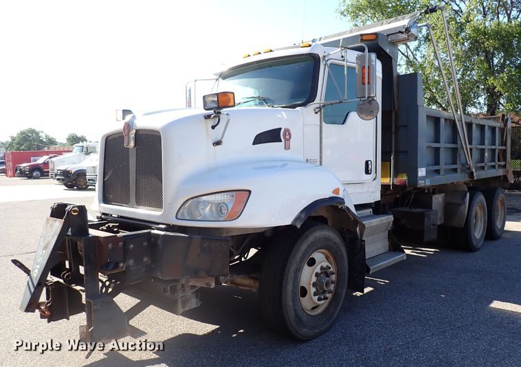 image for item DL7583 2010 Kenworth T400  dump truck