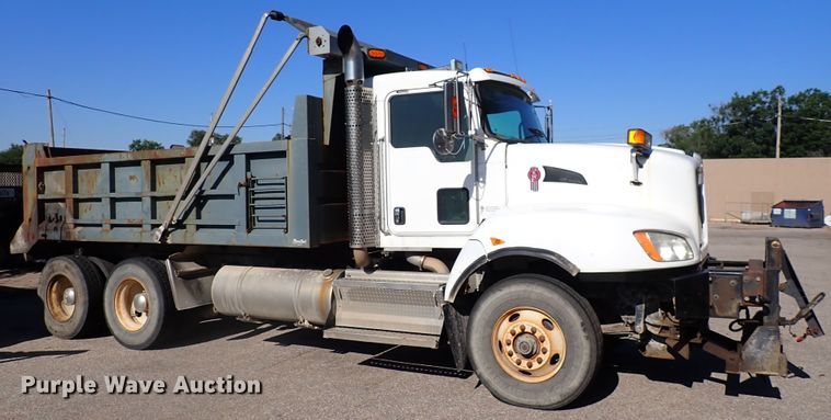 image for item DL7583 2010 Kenworth T400  dump truck