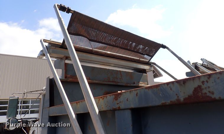 image for item DL7583 2010 Kenworth T400  dump truck