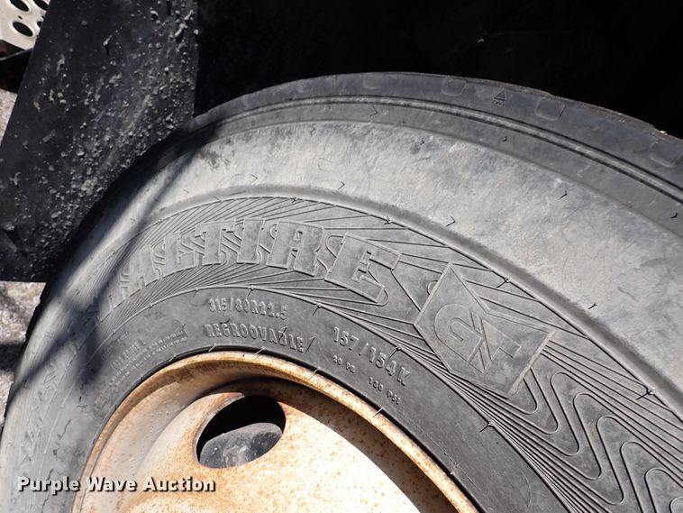 image for item DL7583 2010 Kenworth T400  dump truck