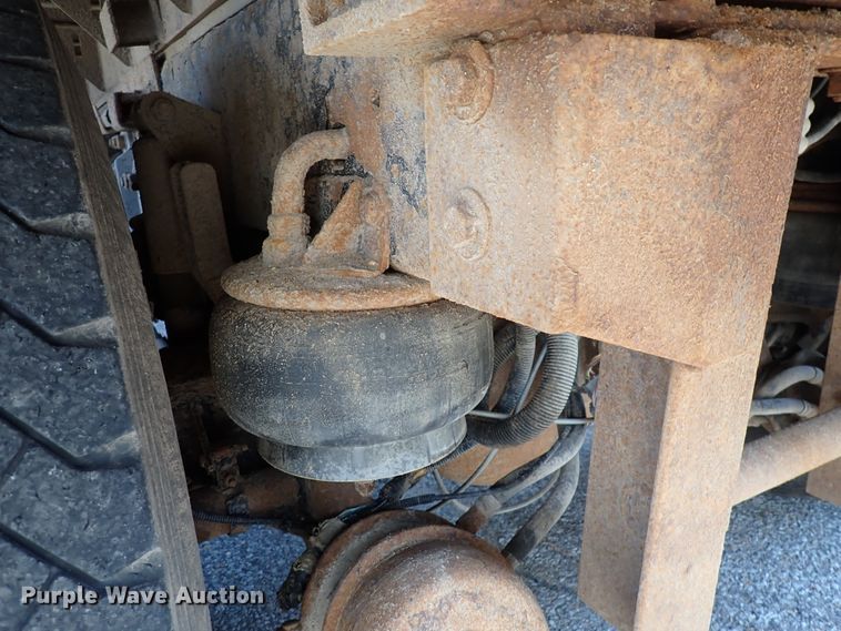 image for item DL7584 2010 Kenworth T400  dump truck