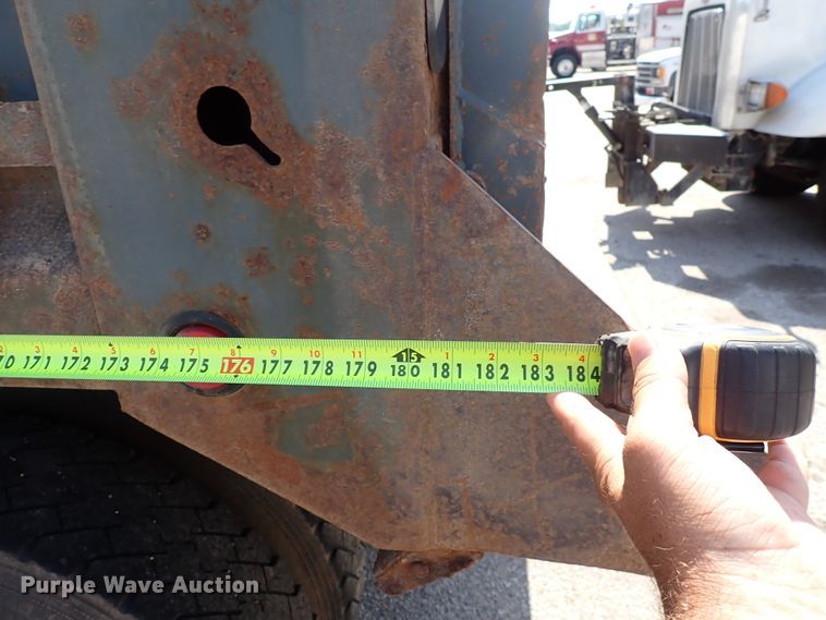 image for item DL7584 2010 Kenworth T400  dump truck