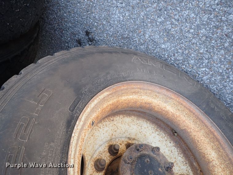 image for item DL7584 2010 Kenworth T400  dump truck