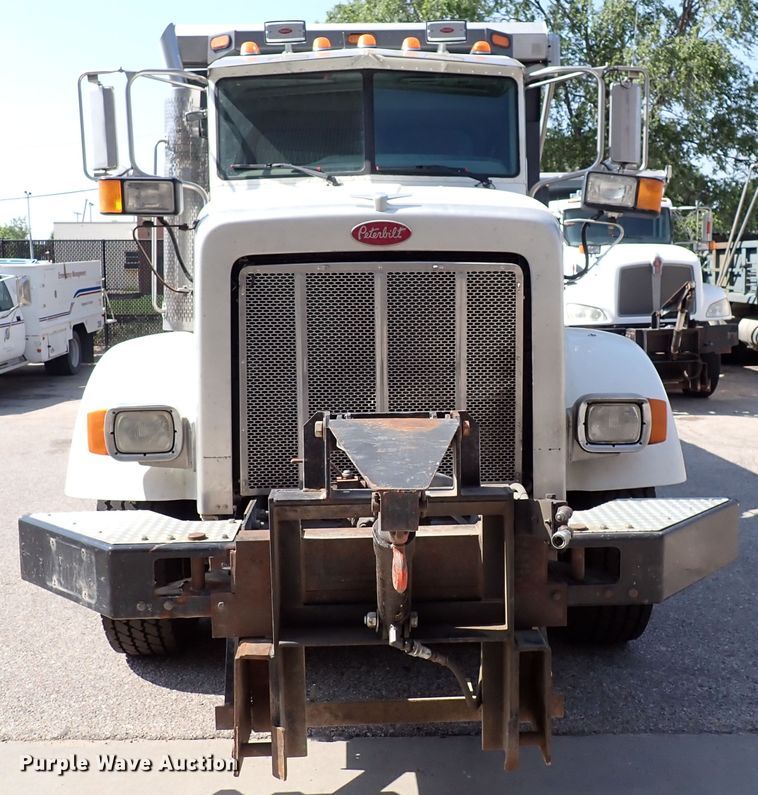 image for item DL7585 2011 Peterbilt 365  dump truck