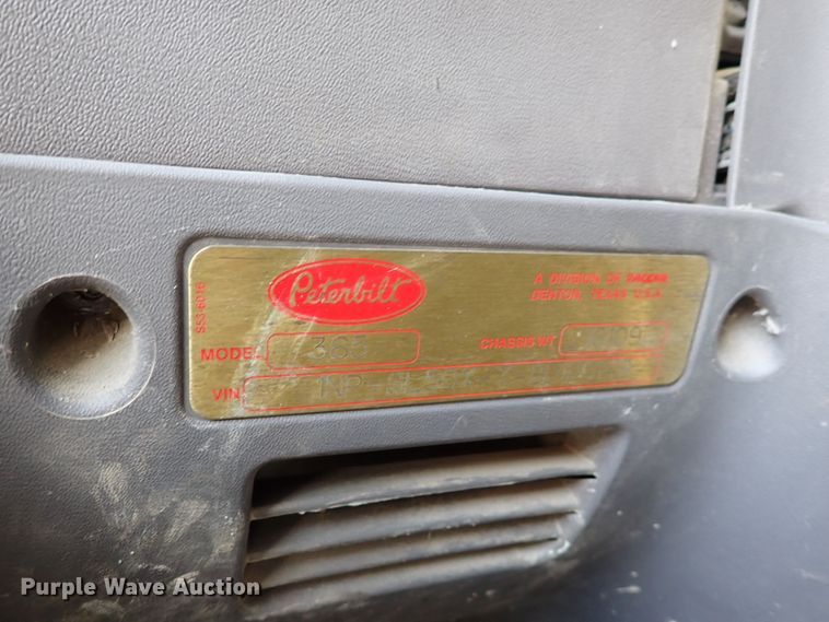 image for item DL7585 2011 Peterbilt 365  dump truck