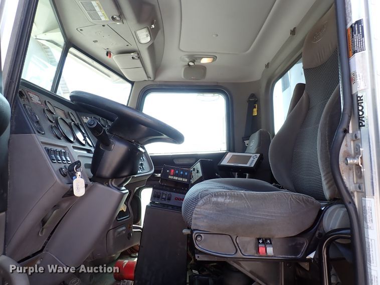 image for item DL7585 2011 Peterbilt 365  dump truck