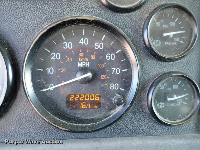 image for item DL7585 2011 Peterbilt 365  dump truck