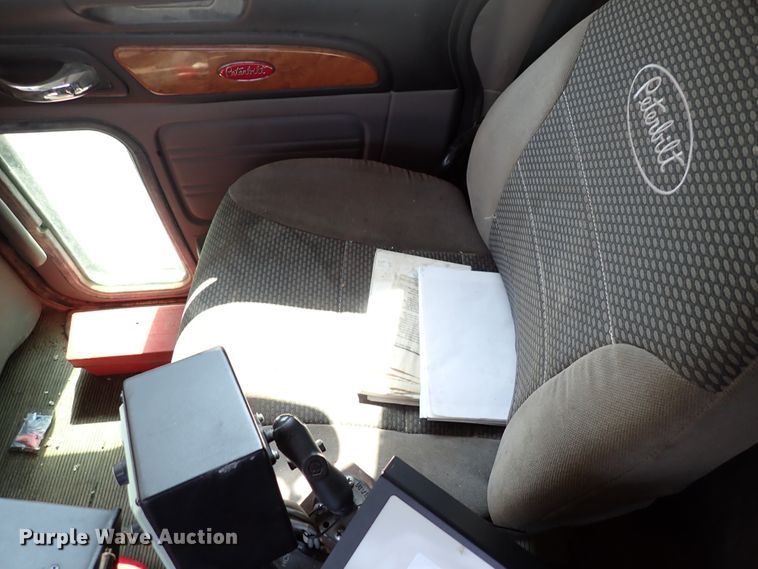 image for item DL7585 2011 Peterbilt 365  dump truck