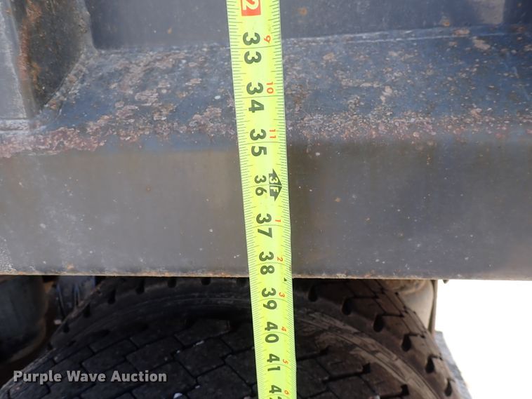 image for item DL7585 2011 Peterbilt 365  dump truck