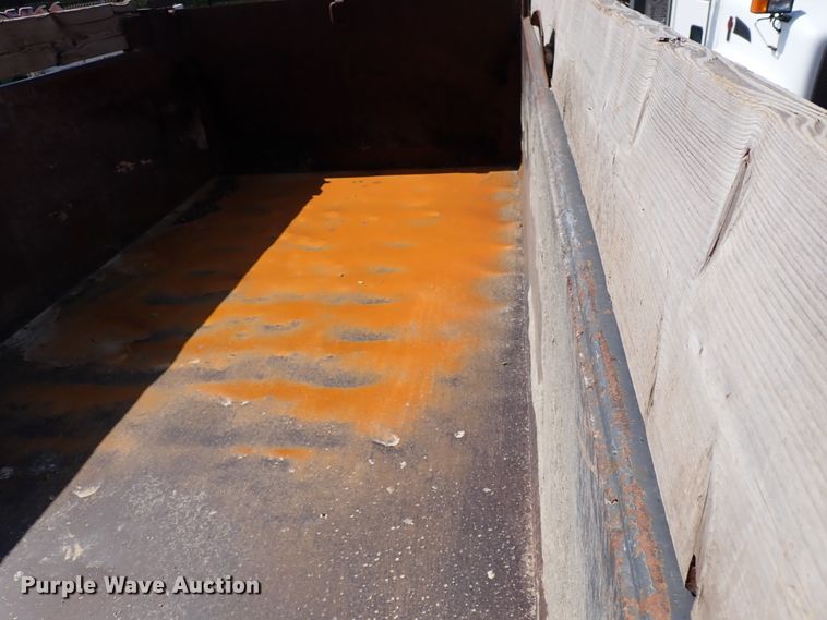 image for item DL7585 2011 Peterbilt 365  dump truck