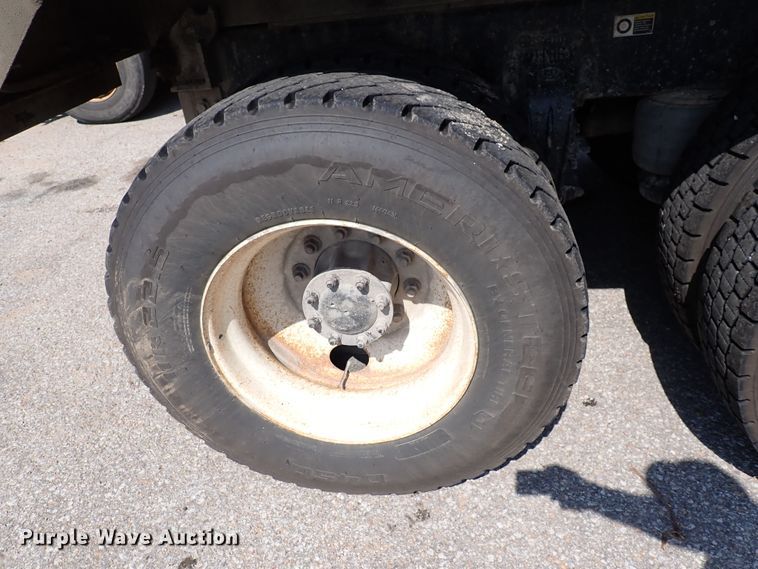 image for item DL7585 2011 Peterbilt 365  dump truck