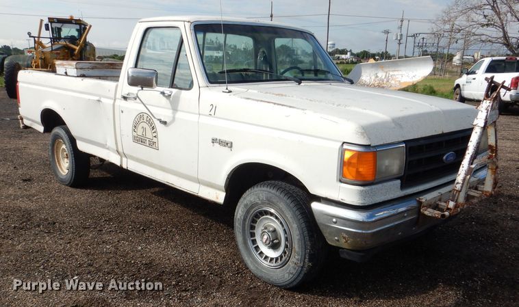 image for item DM0153 1987 Ford F150  pickup truck