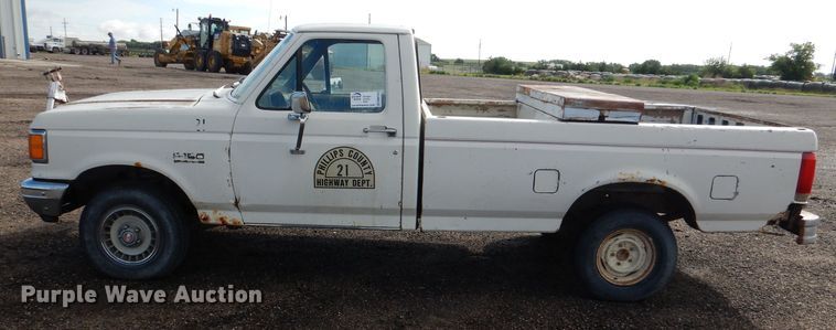 image for item DM0153 1987 Ford F150  pickup truck