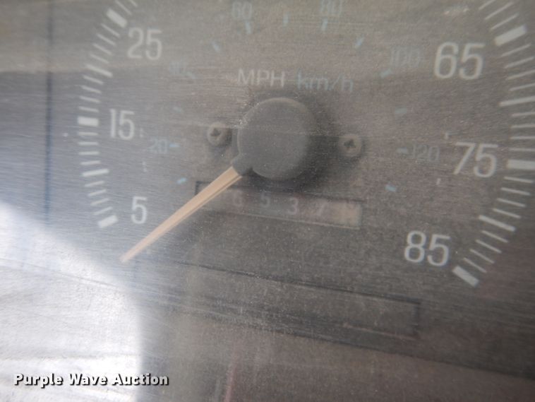 image for item DM0153 1987 Ford F150  pickup truck