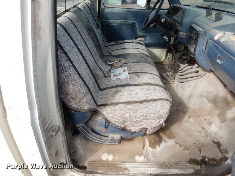 image for item DM0153 1987 Ford F150  pickup truck