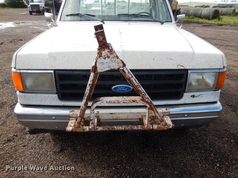 image for item DM0153 1987 Ford F150  pickup truck