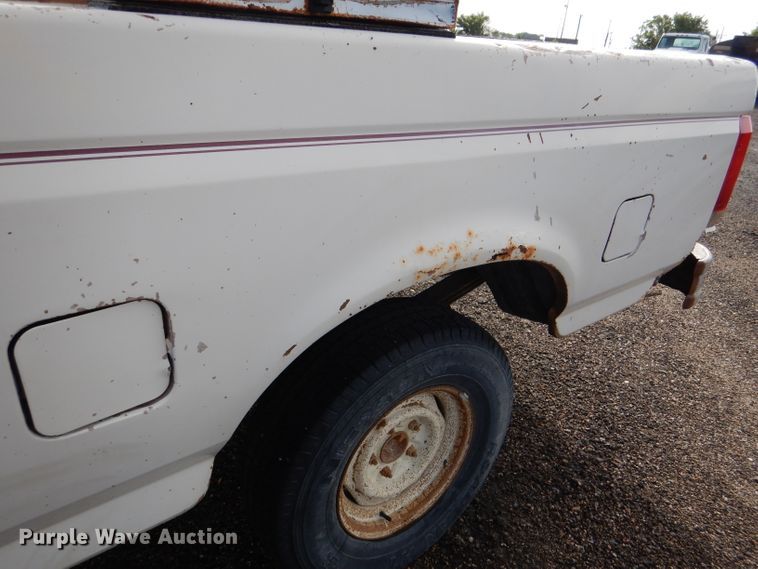 image for item DM0153 1987 Ford F150  pickup truck